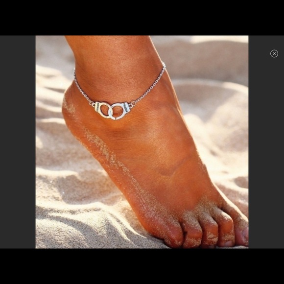 Handcuff “Freedom” Anklet Bracelet - Picture 3 of 3
